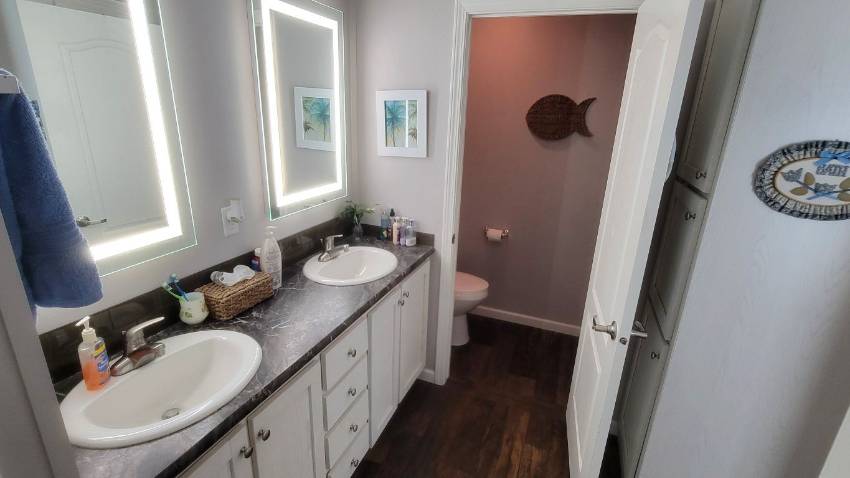 312 Siberian Cypress Circle a Winter Haven, FL Mobile or Manufactured Home for Sale